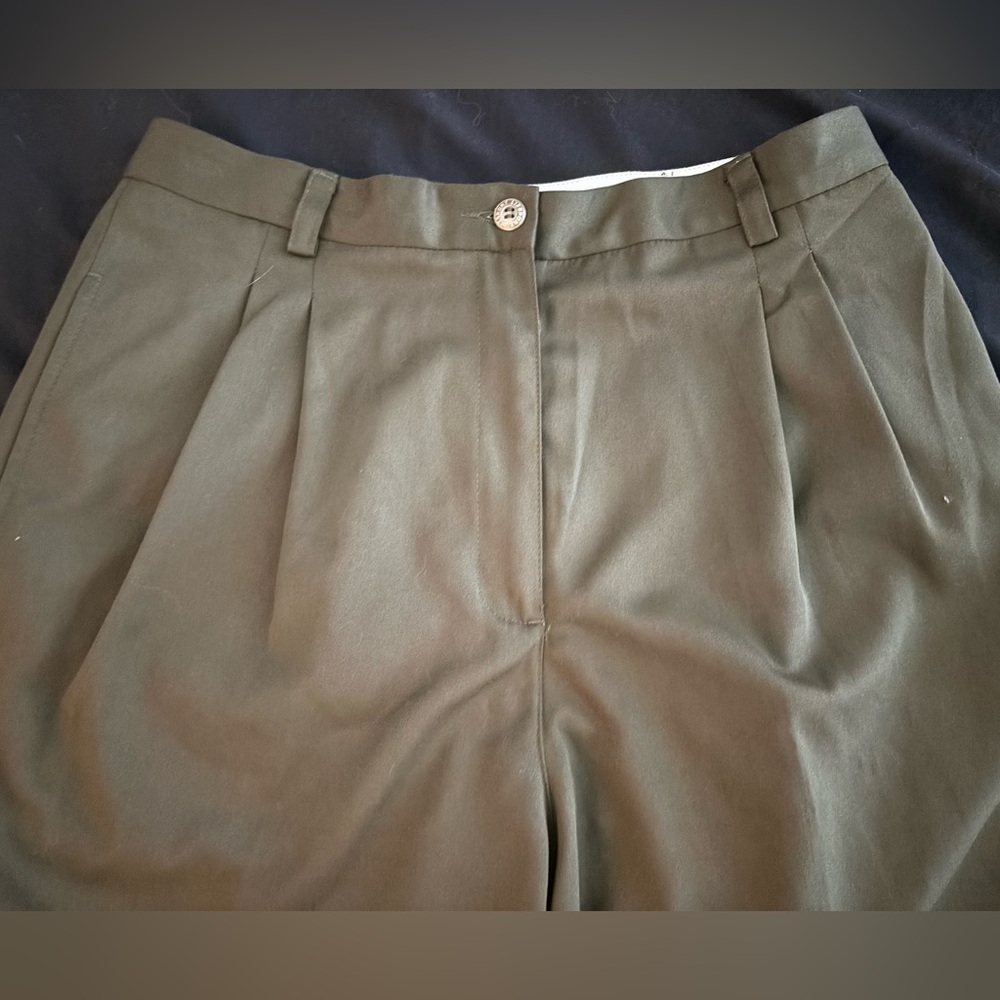 Liz Claiborne dress pants. Deep green color. Office wear